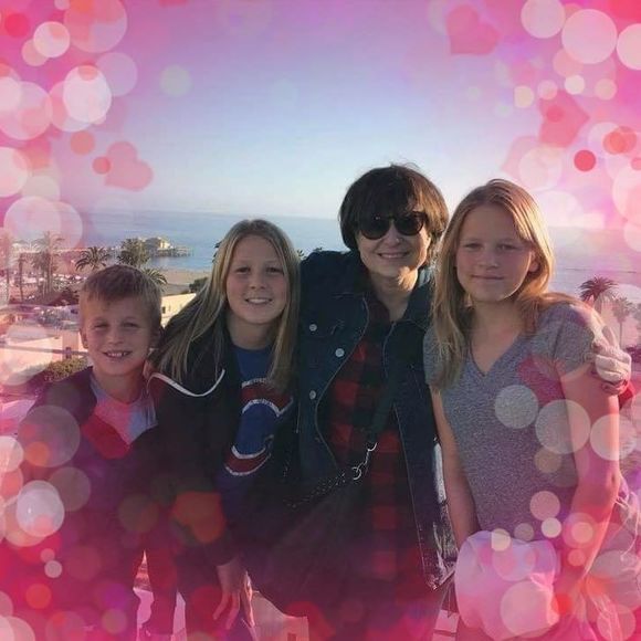 Meet your Posher, Paulette - Picture 1 of 1